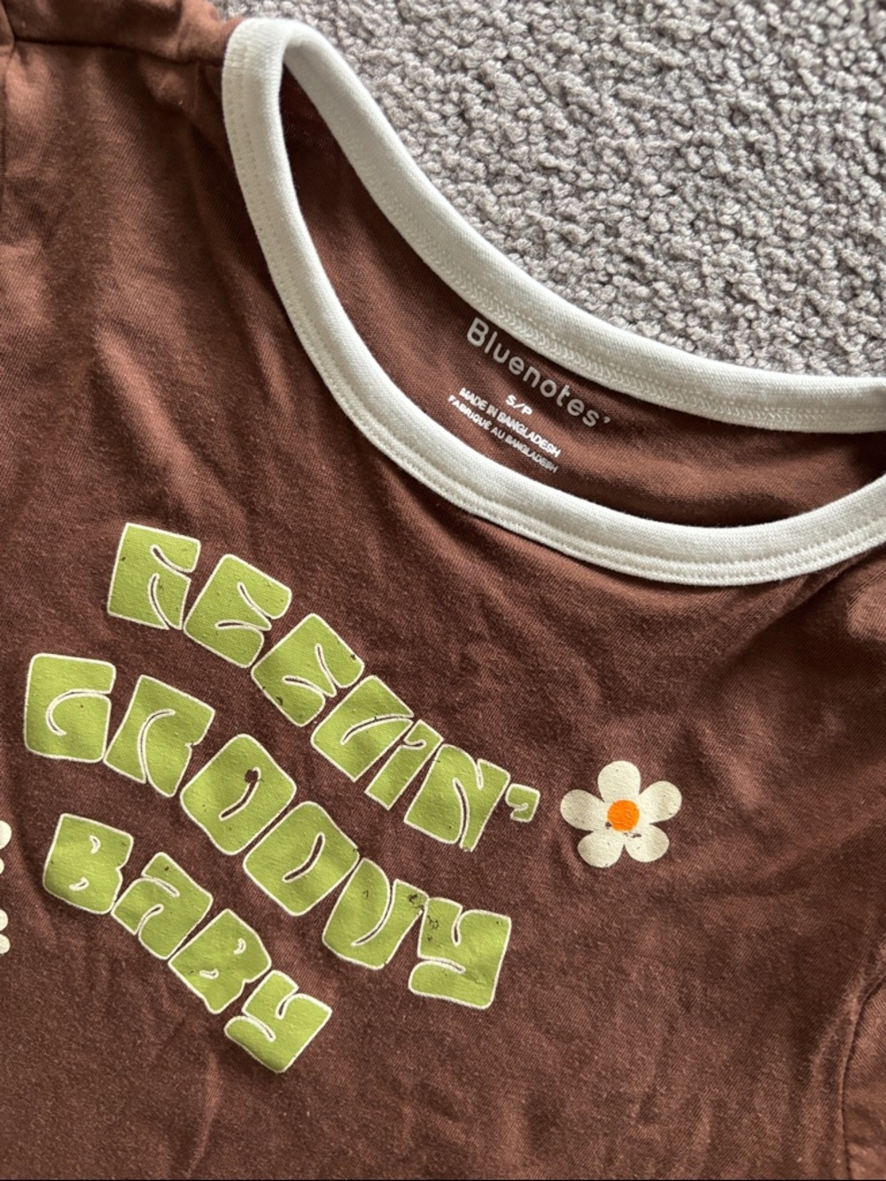 2 NWT Graphic Ringer Tees Bundle - Picture 3 of 3